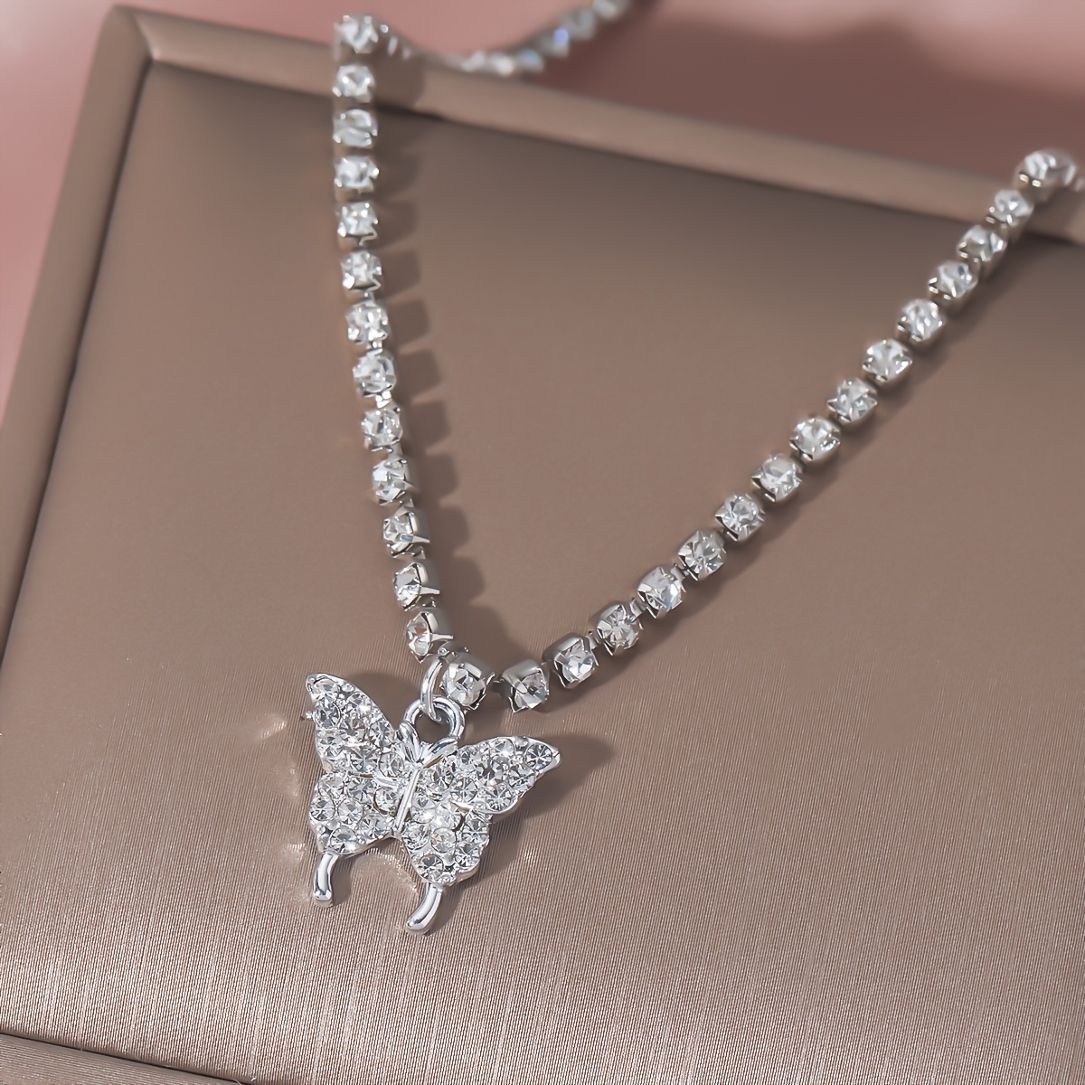 3pcs Elegant Classic Sparkling Heart Jewelry Set, Necklace & Earrings